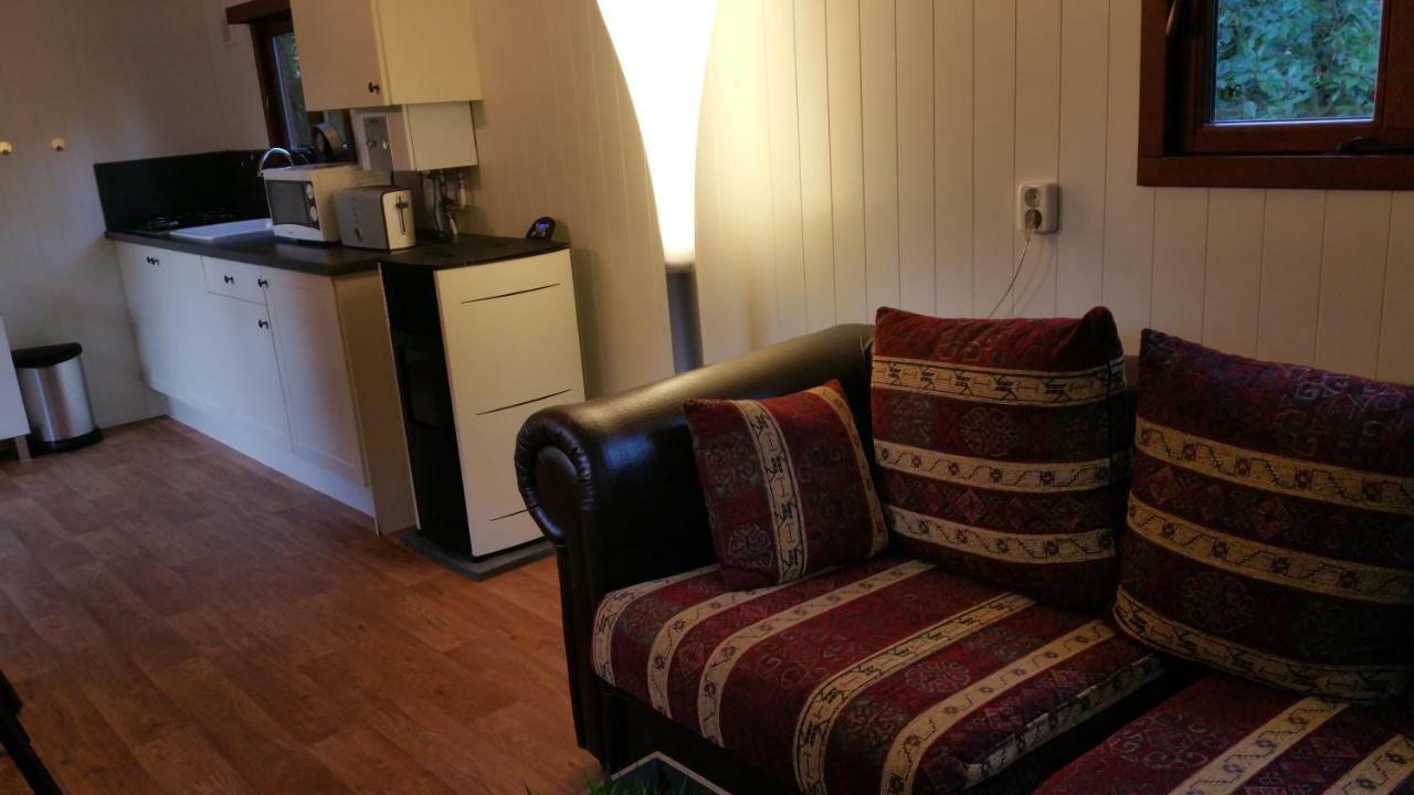 B&B Les Secrets De La Vie Celles  Екстер'єр фото
